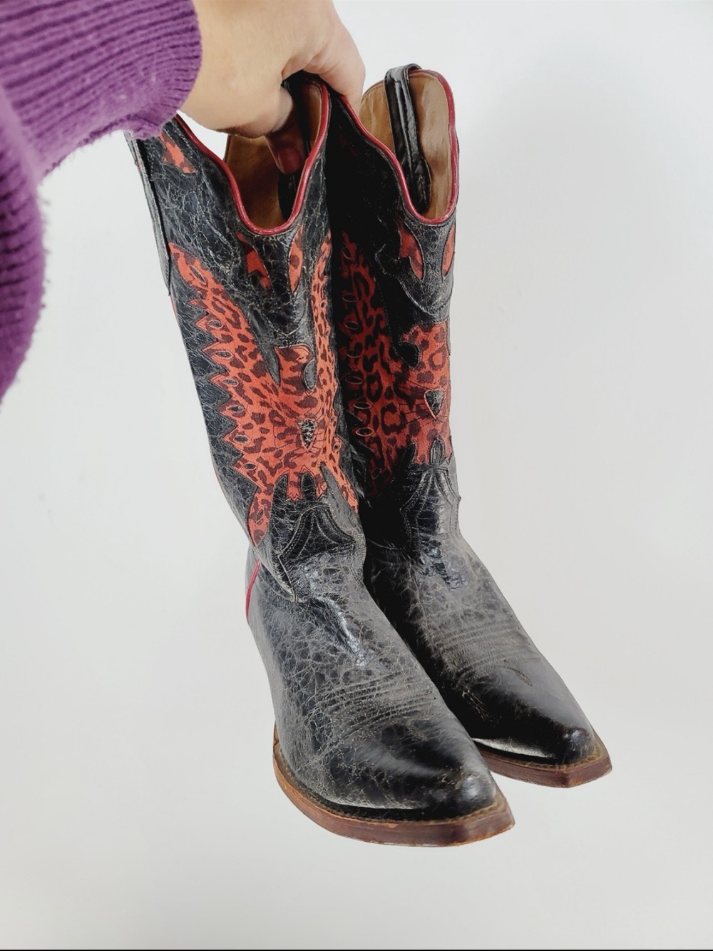 Johnny Ringo Black Leather Cowboy Boot with Red Leopard Inlay, Size 9B - Picture 6 of 8